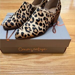 Crown Vintage Leopard bootie